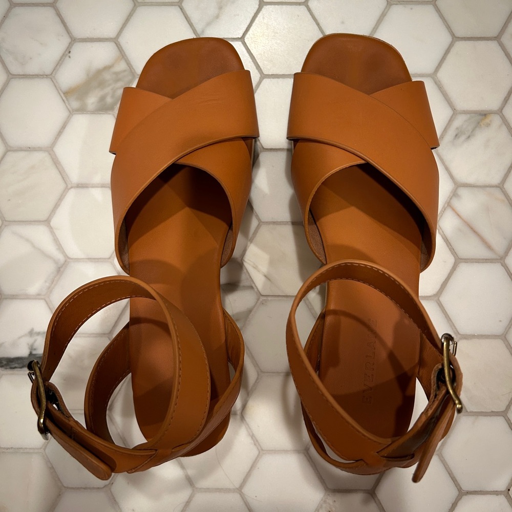 Everlane The Clog Sandal - Picture 3 of 6